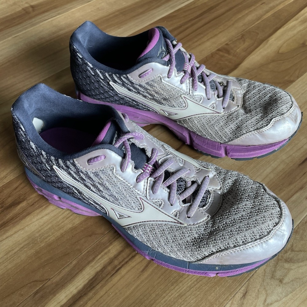 Mizuno Wave Rider 19 Women's Size 10 Running Shoes Gray Purple Sneakers Athletic